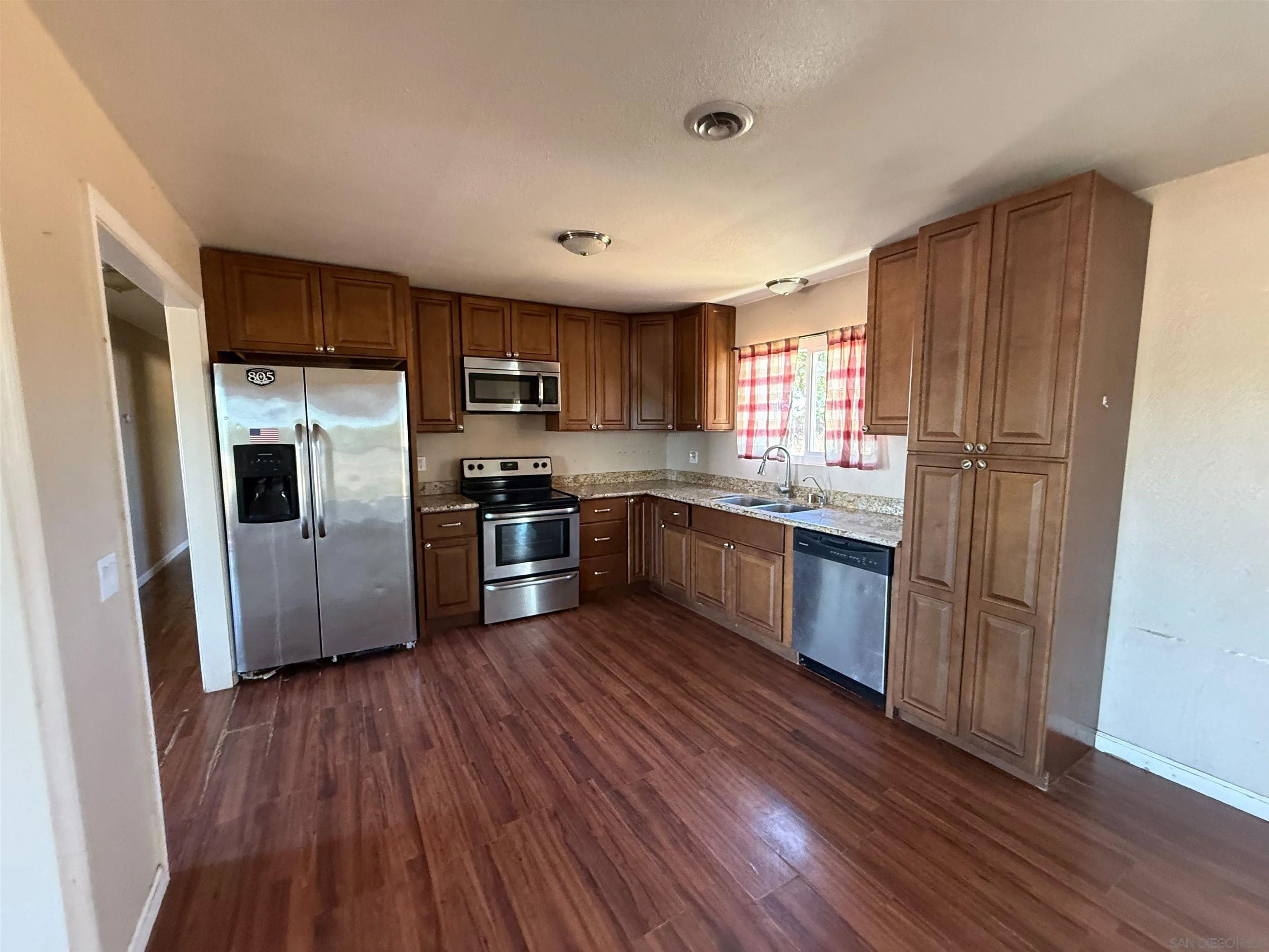 23273 Marsh Creek