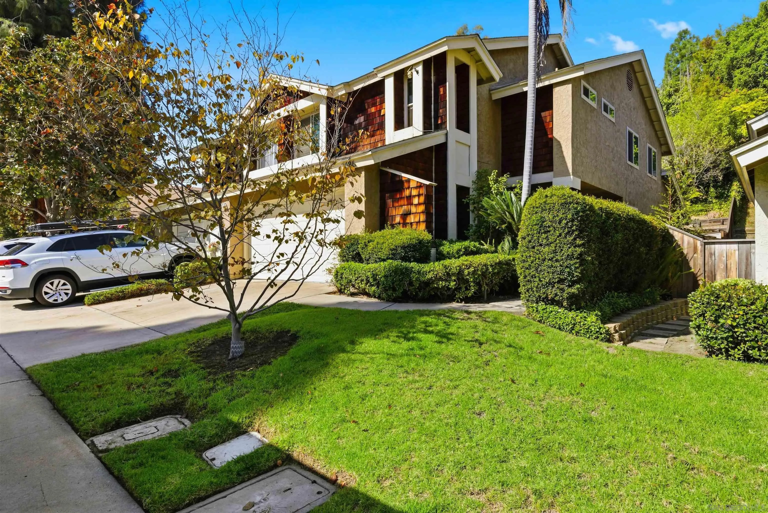 3686 Cactusview Drive