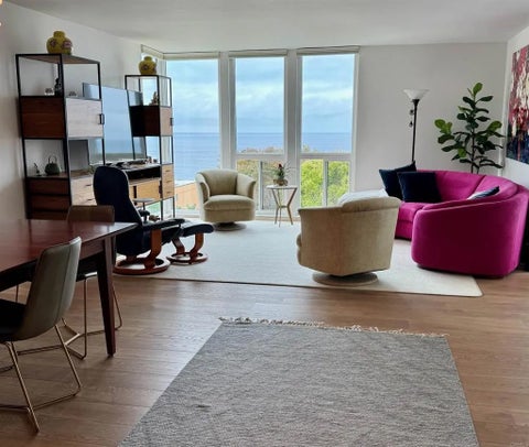 Photo of 424 Stratford Court #A32, Del Mar, CA 92014 (MLS # NDP2603216)