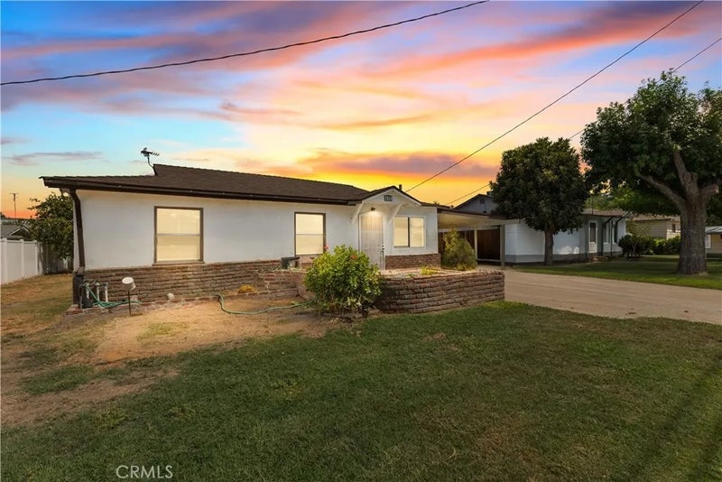 1814 Wallace Court