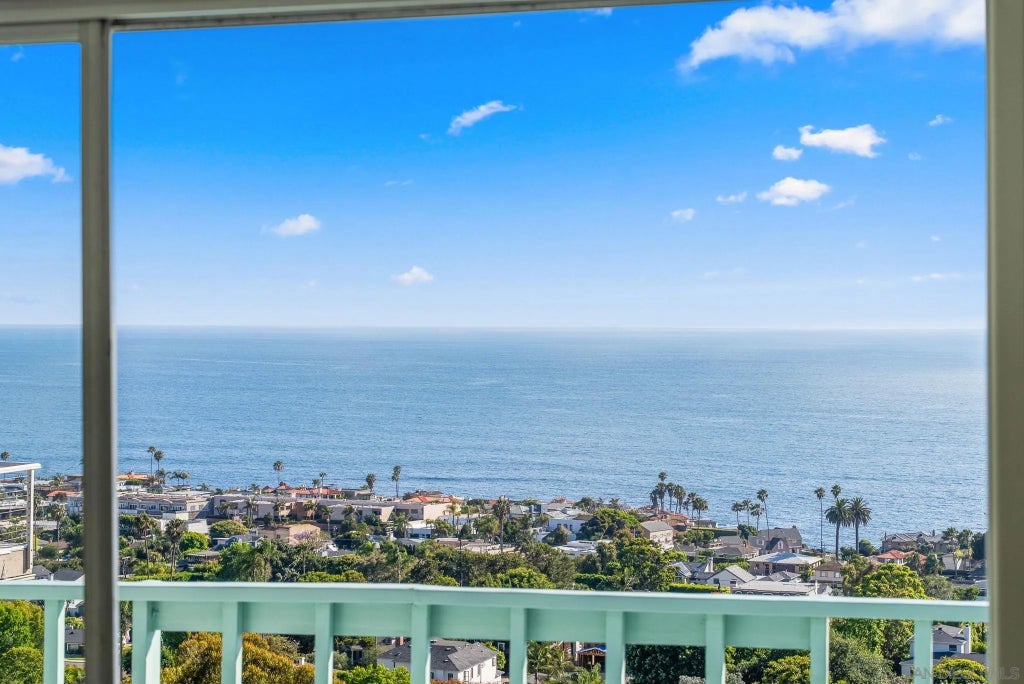 Photo of 5995 La Jolla Corona Dr, La Jolla, CA 92037 (MLS # 260020221)