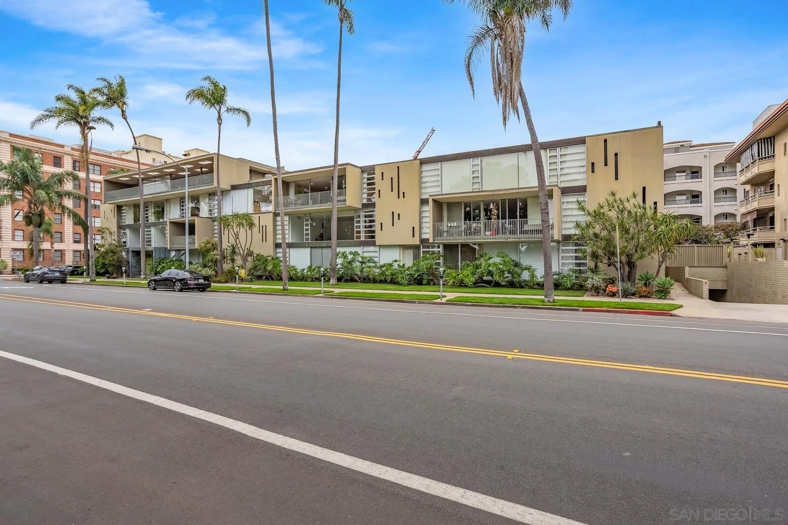 3200 6th Avenue 307