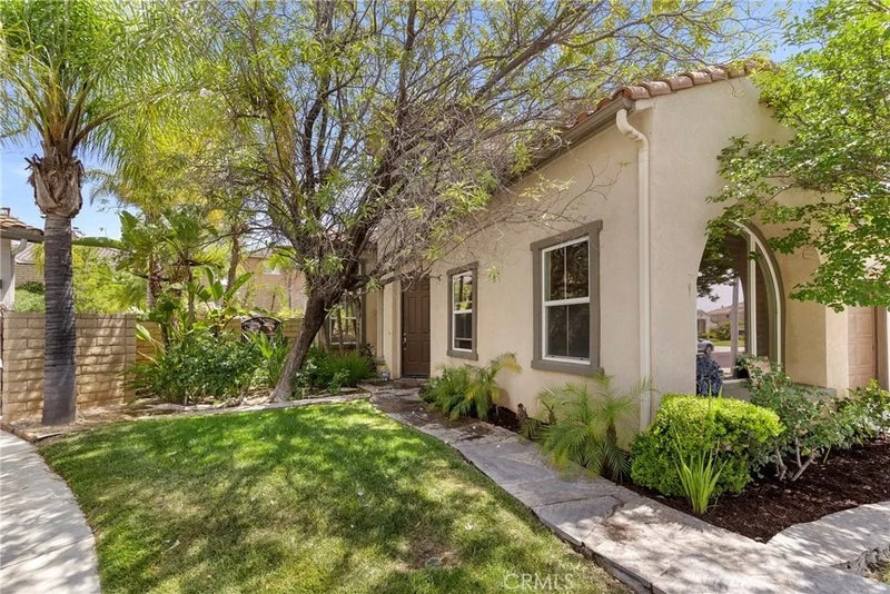 28618 Gabrial Place