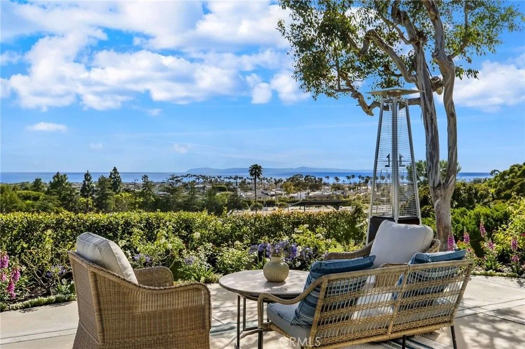 Photo of 3007 Harbor View, Corona Del Mar, CA 92625 (MLS # OC26088164)