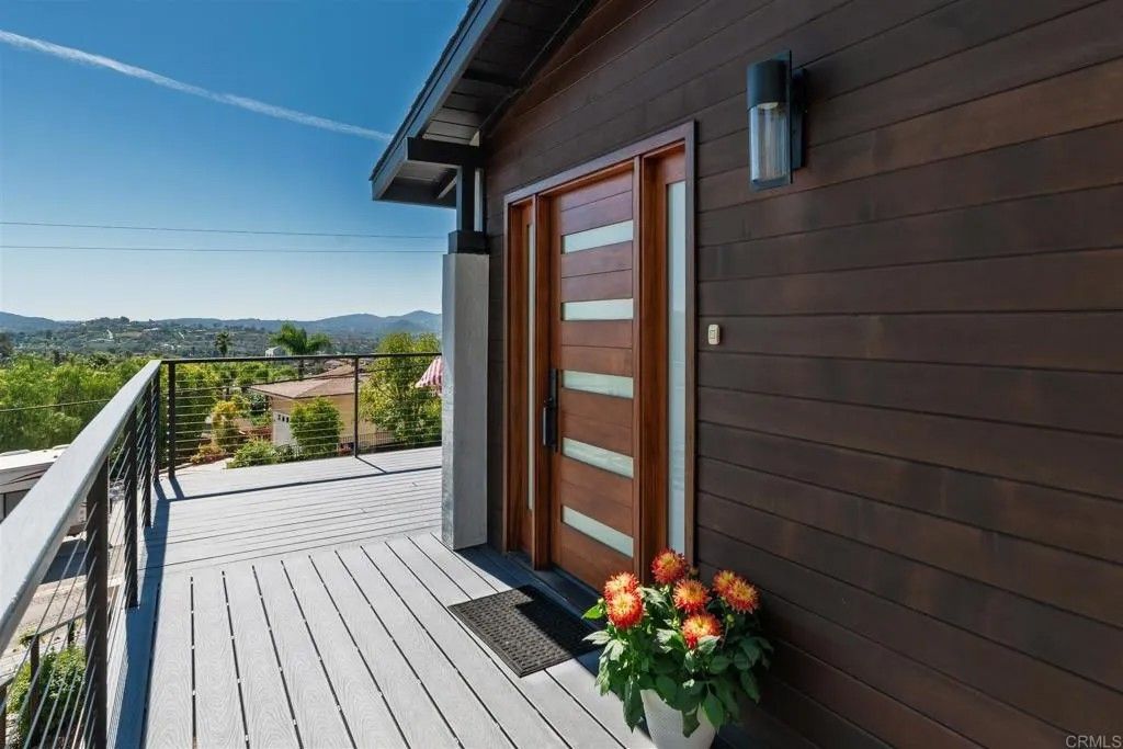 Photo of 2738 Anaheim St, Escondido, CA 92025 (MLS # NDP2602035)