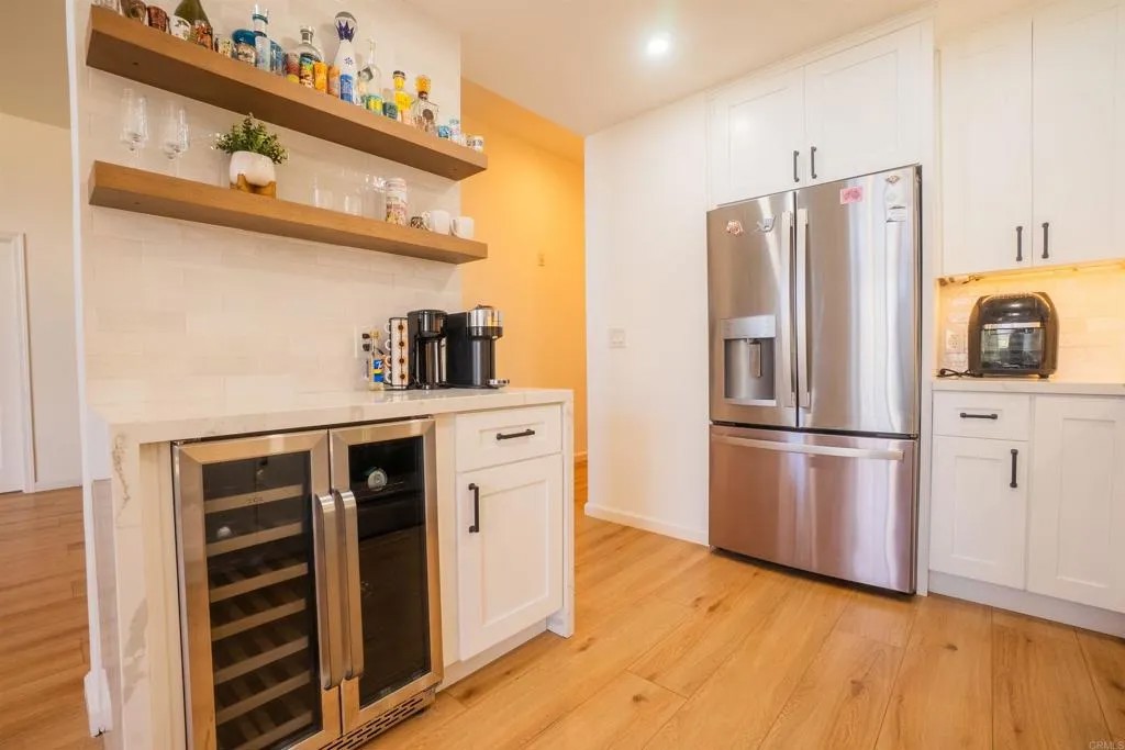 270 Dahlia Ave 5
