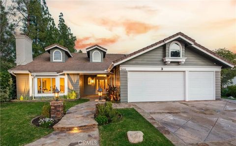 Photo of 5684 Grey Rock Road, Agoura Hills, CA 91301 (MLS # SR26009854)