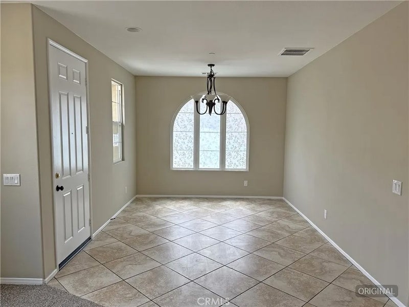 1800 E Lakeshore 412