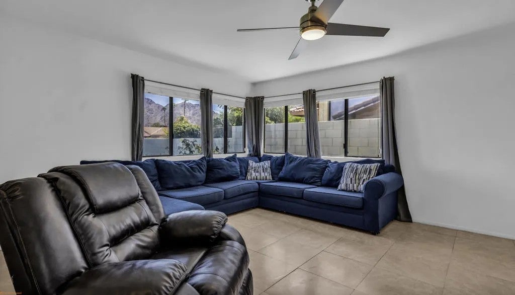 52835 Avenida Ramirez