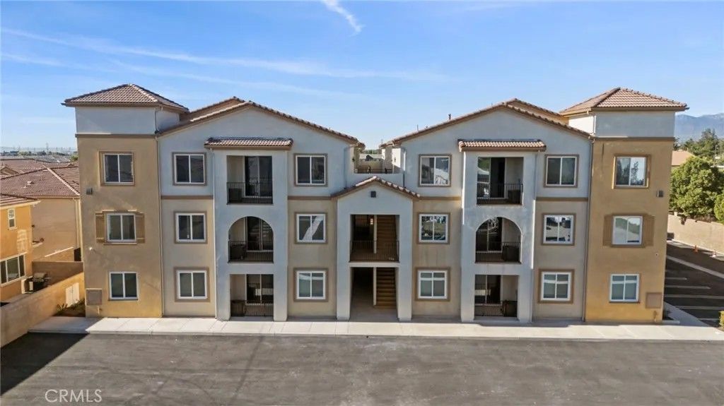 Photo of 8155 Banana Ave, Fontana, CA 92335 (MLS # OC26009448)