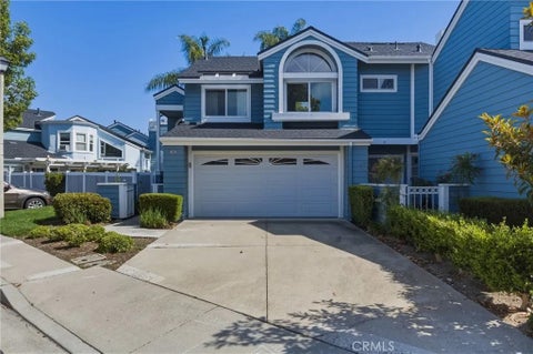 Tiny photo for 48 Willowood, Aliso Viejo, CA 92656 (MLS # OC26106894)