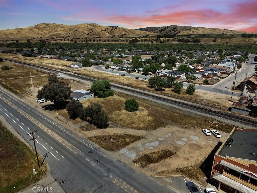 Photo of 1510 Mission, San Miguel, CA 93451 (MLS # PI26095585)