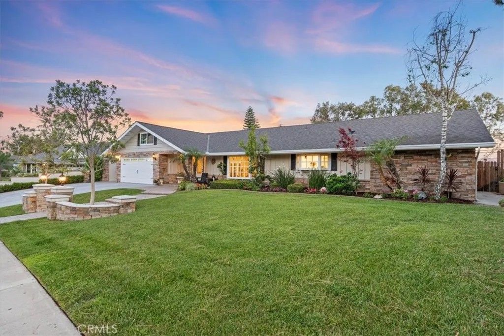 Photo of 1448 W Domingo Rd, Fullerton, CA 92833 (MLS # CV26087146)