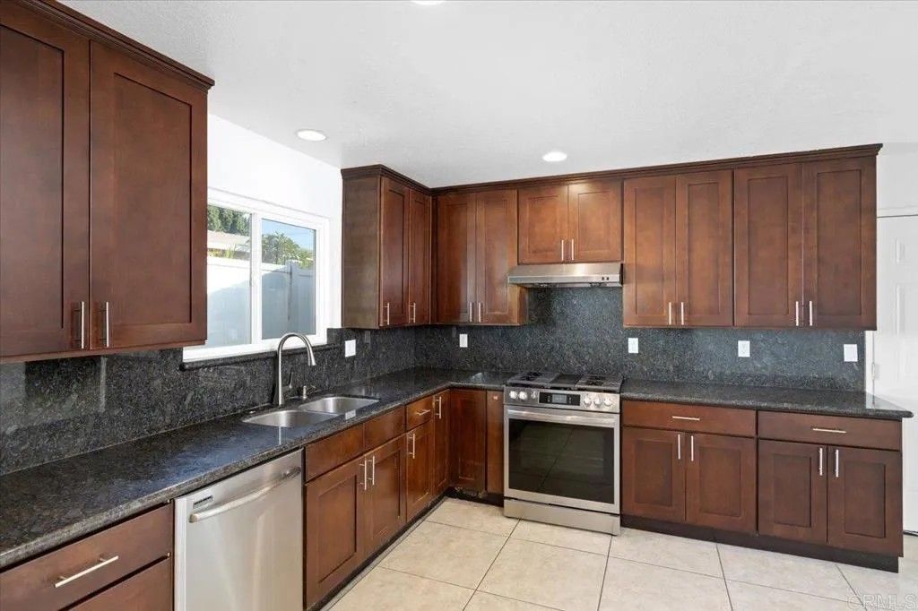 Photo of 19065 Envoy Ave, Corona, CA 92881 (MLS # NDP2600638)