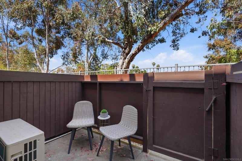 3454 Castle Glen Dr 151