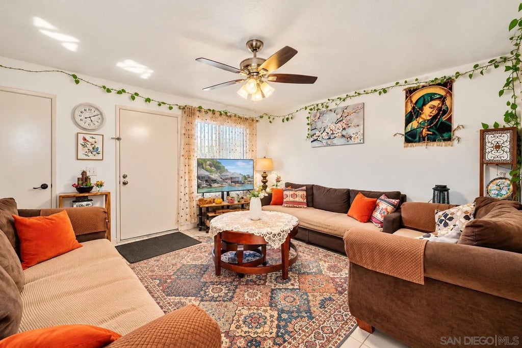 Photo of 481 S Lincoln Ave, El Cajon, CA 92020 (MLS # 260025824)