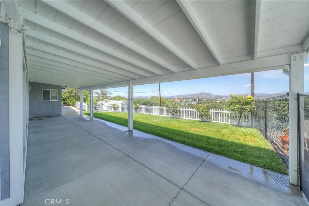897 Leland Place