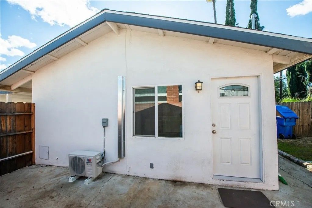 Photo of 7431 Kentland, West Hills, CA 91307 (MLS # SR26006604)