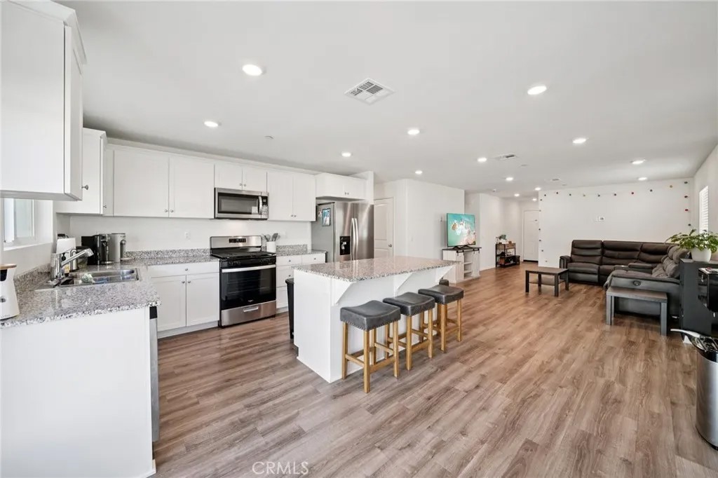 26054 Starlight Avenue