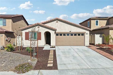 Photo of 26054 Starlight Avenue, Moreno Valley, CA 92555 (MLS # IV26029700)