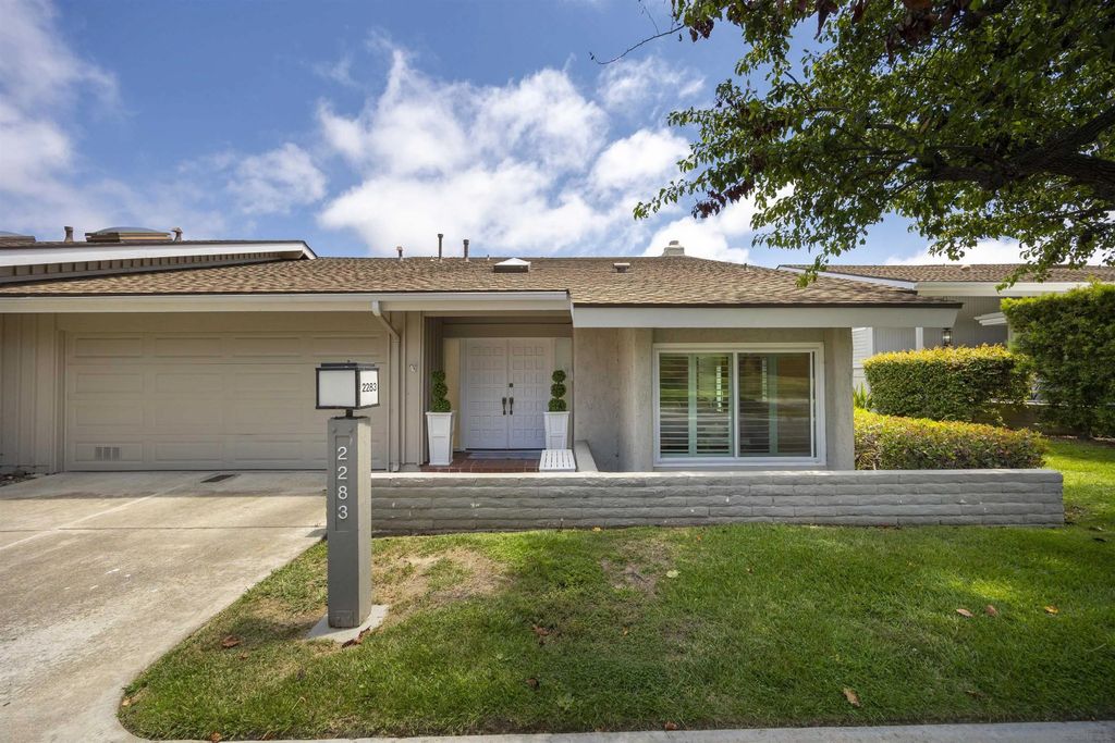 Photo of 2283 Caminito Preciosa Sur, La Jolla, CA 92037 (MLS # 260005666)
