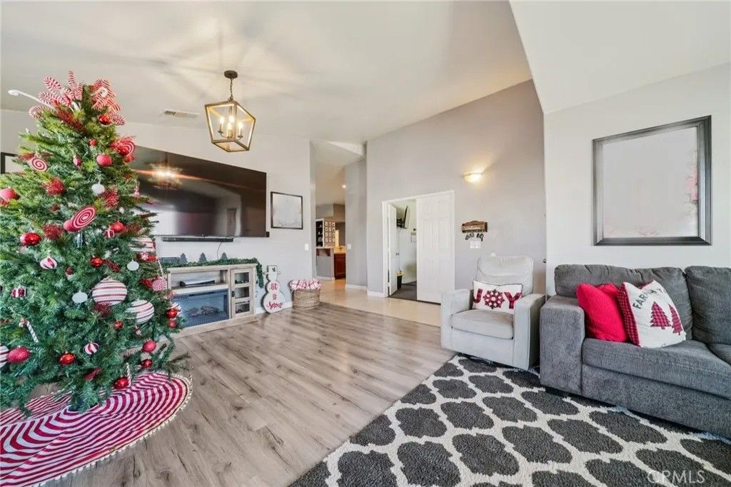 Photo of 8959 Wedgewood Court, Hesperia, CA 92344 (MLS # CV25276972)