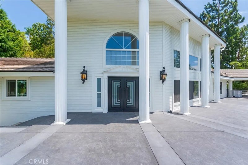 2809 N Colorado Lane