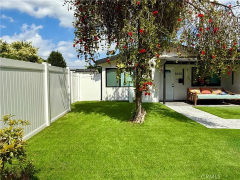 8620 Lubao Avenue Winnetka CA 91306