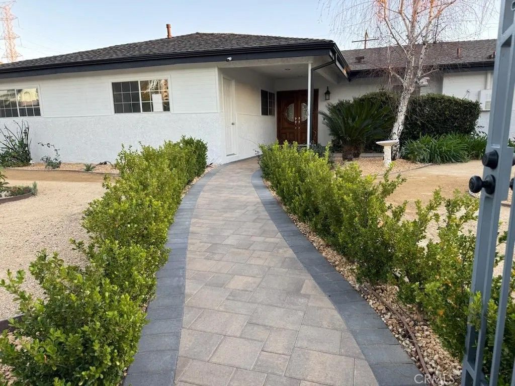 Photo of 18224 Chatsworth St, Porter Ranch, CA 91326 (MLS # IN26046003)