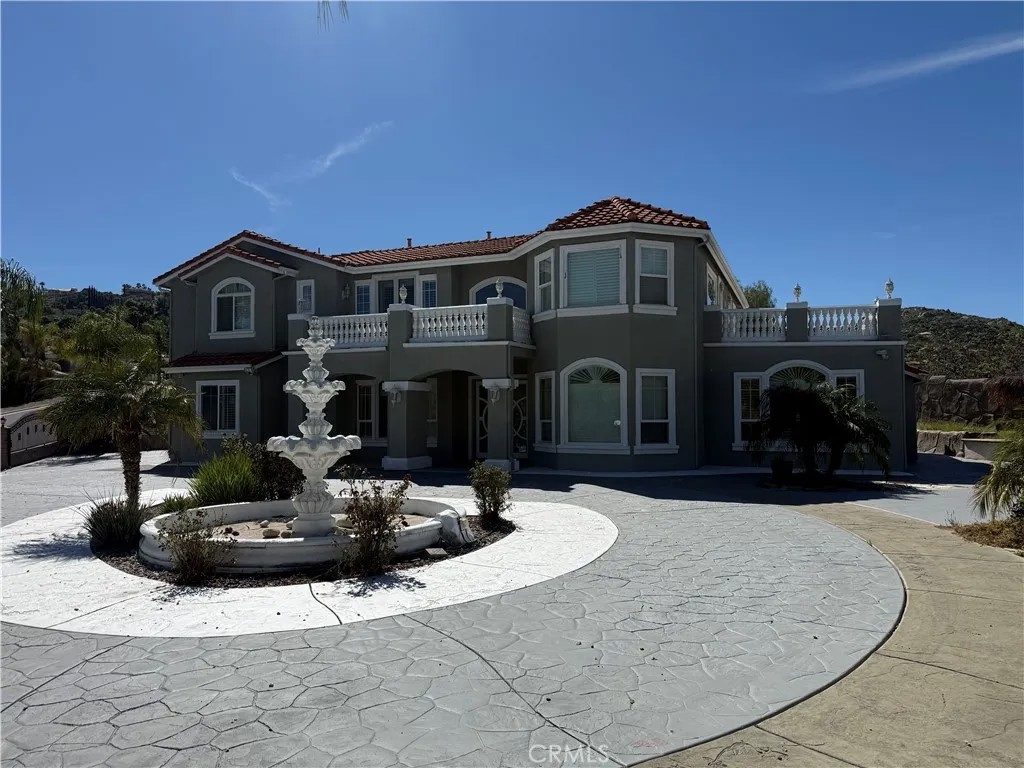 27355 Stonehenge Circle