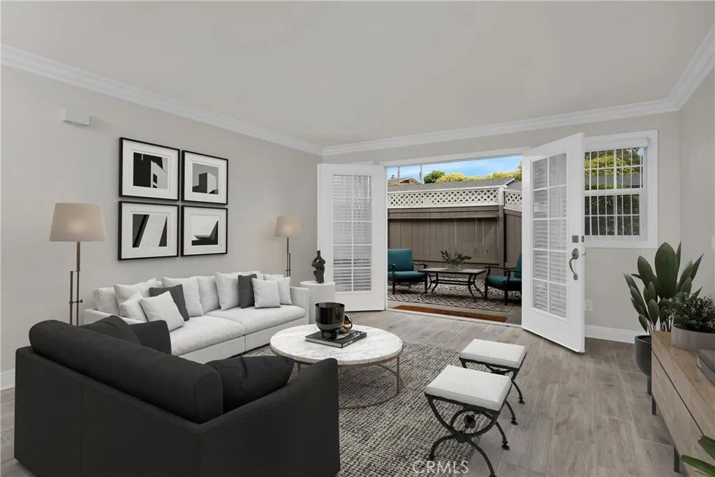 Photo of 506 Canyon Dr, Oceanside, CA 92054 (MLS # LG25256981)