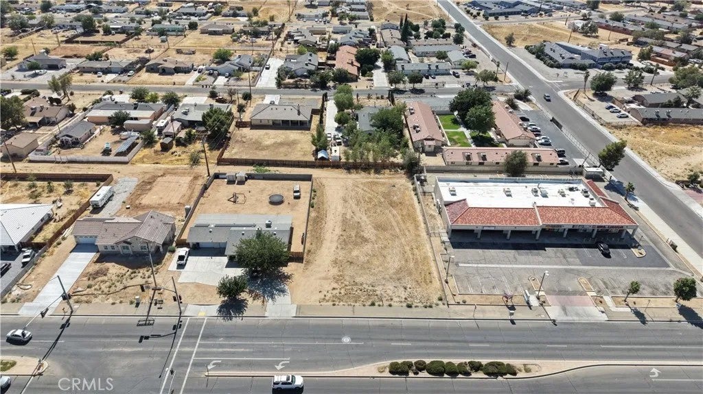 Photo of 111 Navajo, Apple Valley, CA 92308 (MLS # HD26196770)