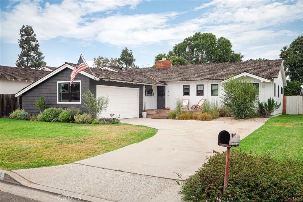 Photo of 420 Cabrillo Street, Costa Mesa, CA 92627 (MLS # NP26062524)