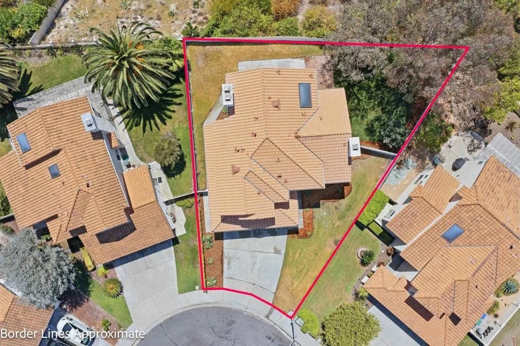 615 Naples Court
