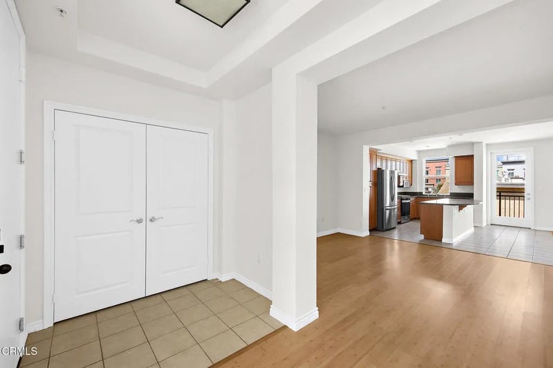 85 E Commonwealth Avenue 3D