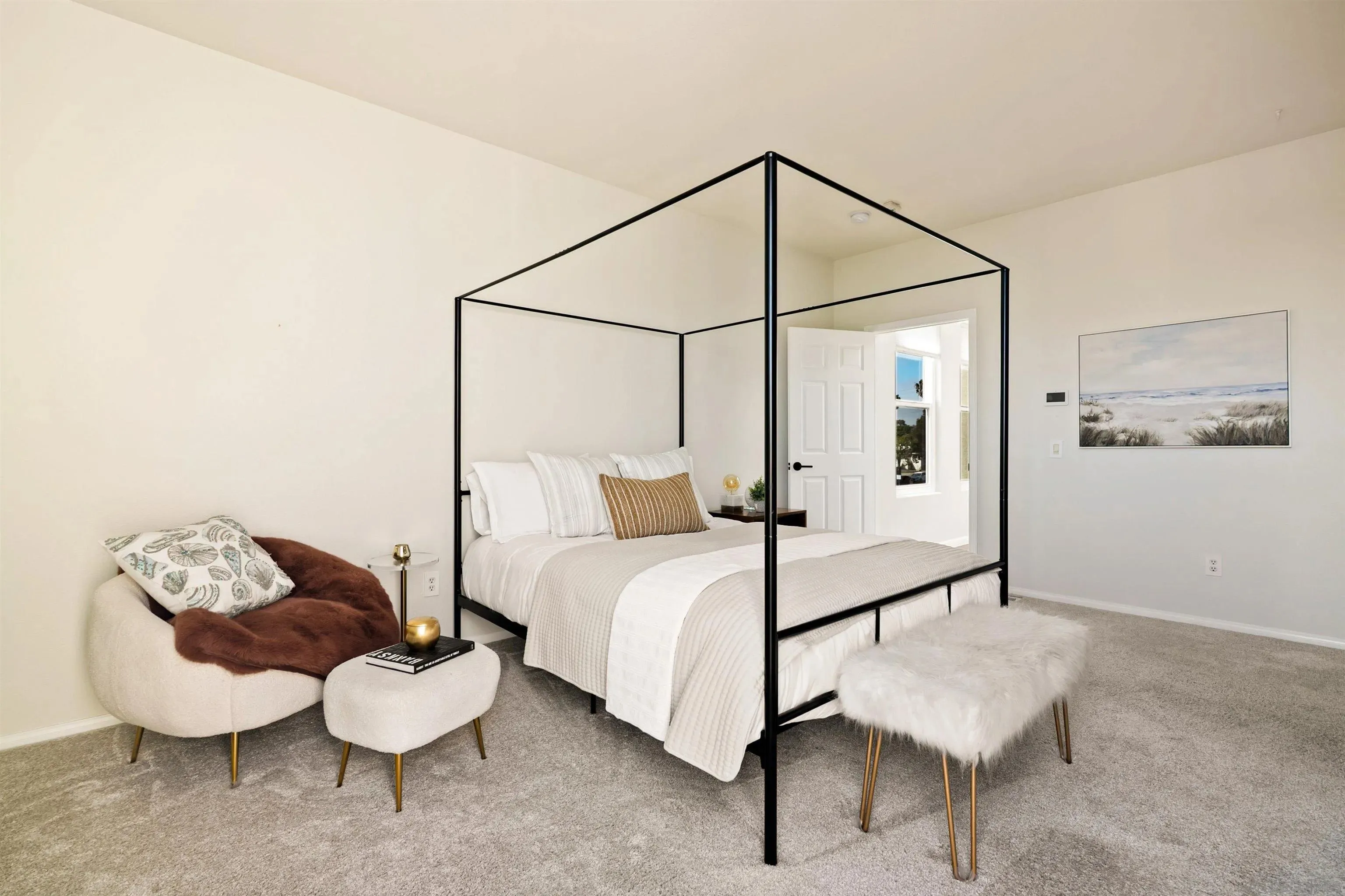 San Diego, California 92109, United States, 3 Bedrooms Bedrooms, ,3 BathroomsBathrooms,Residential,Active,216443