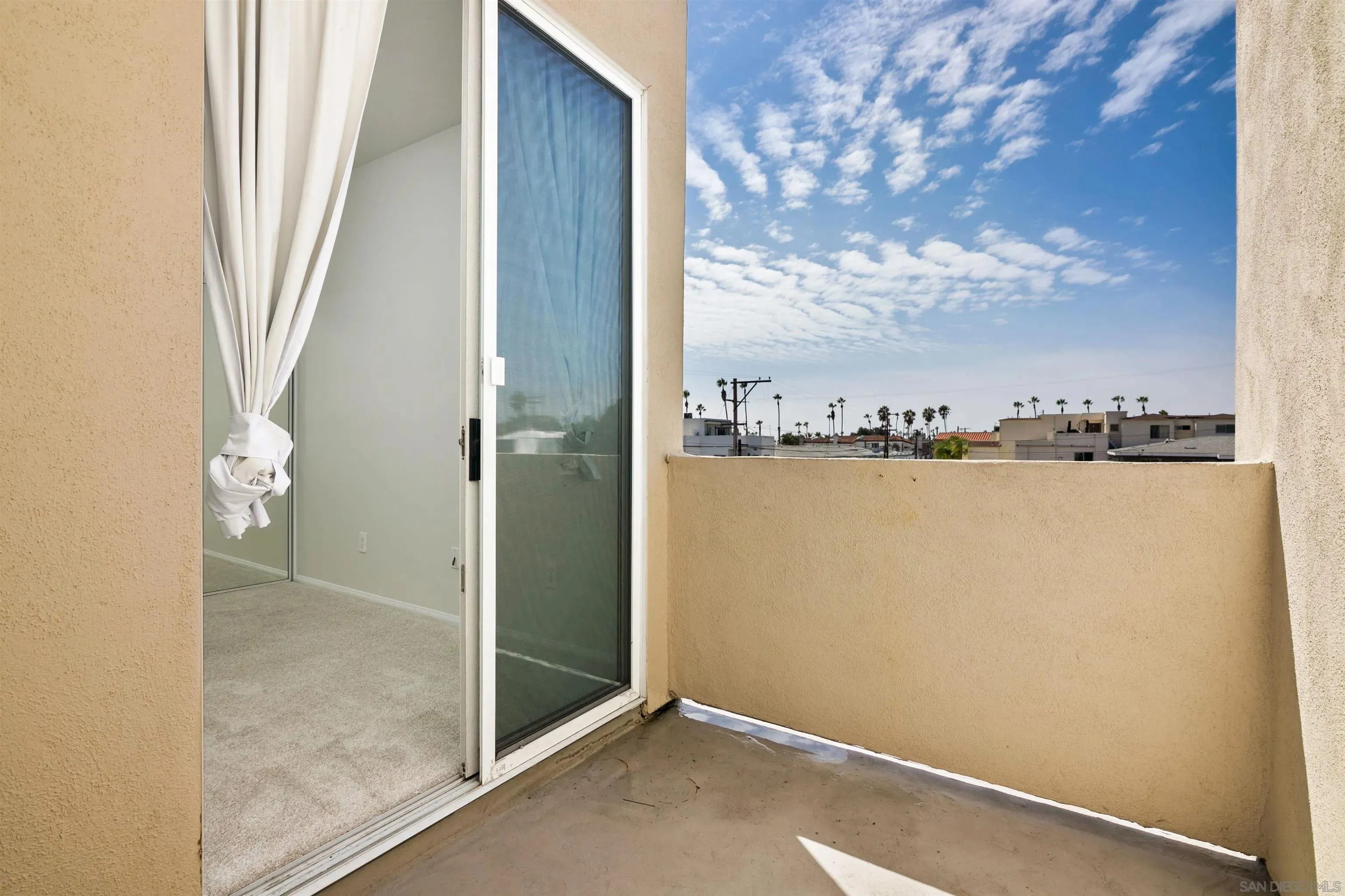 San Diego, California 92109, United States, 3 Bedrooms Bedrooms, ,3 BathroomsBathrooms,Residential,Active,216443