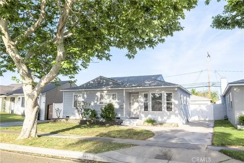 Photo of 4344 Nipomo Ave, Lakewood, CA 90713 (MLS # PW26063503)