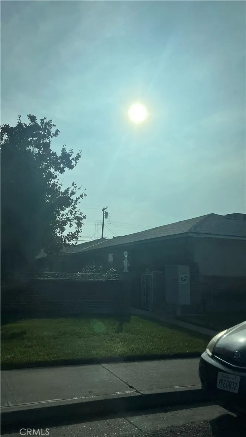 Photo of 3462 E Clinton Ave, Fresno, CA 93703 (MLS # SC25277063)