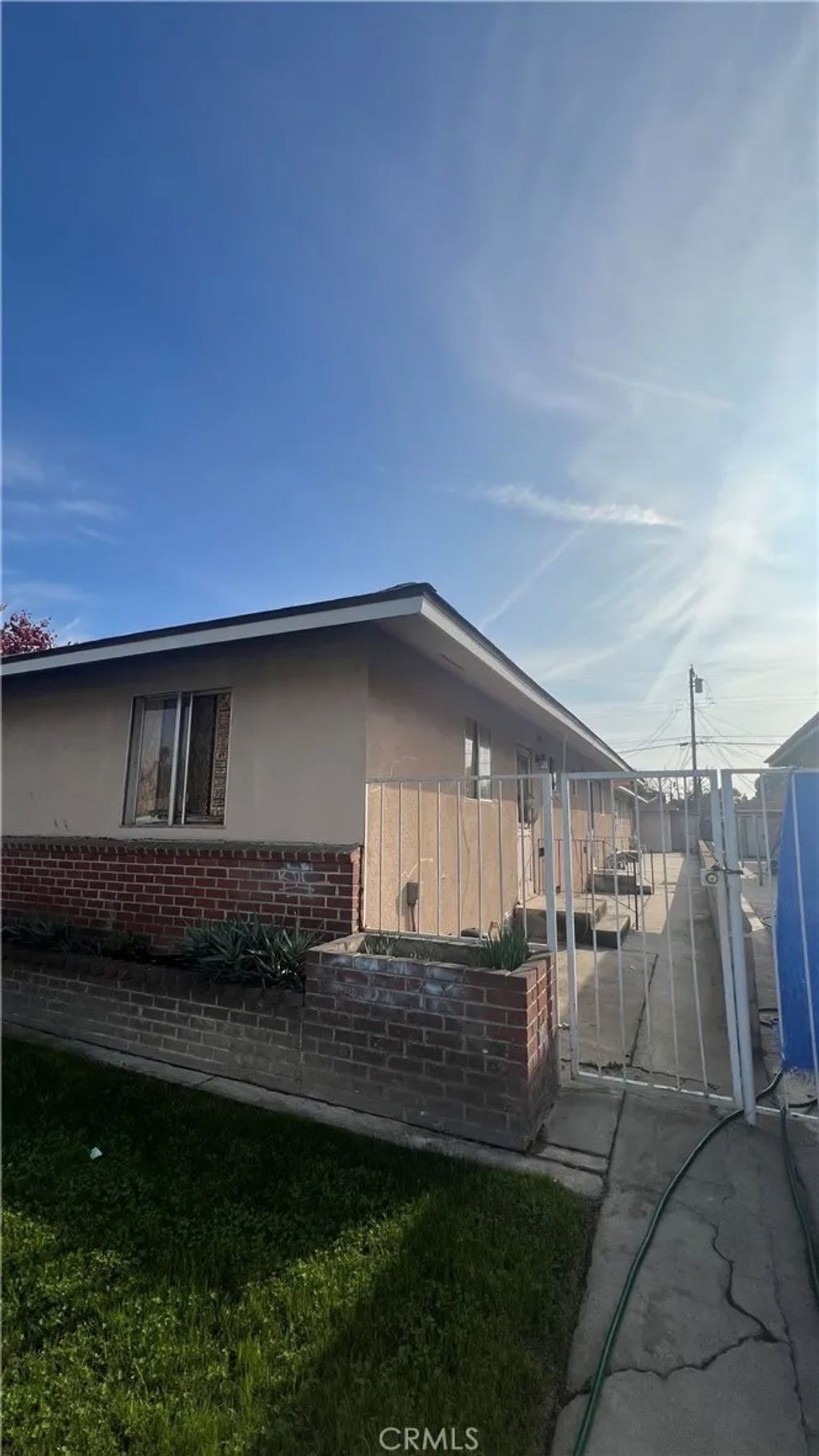 Photo of 3462 E Clinton Ave, Fresno, CA 93703 (MLS # SC25277063)