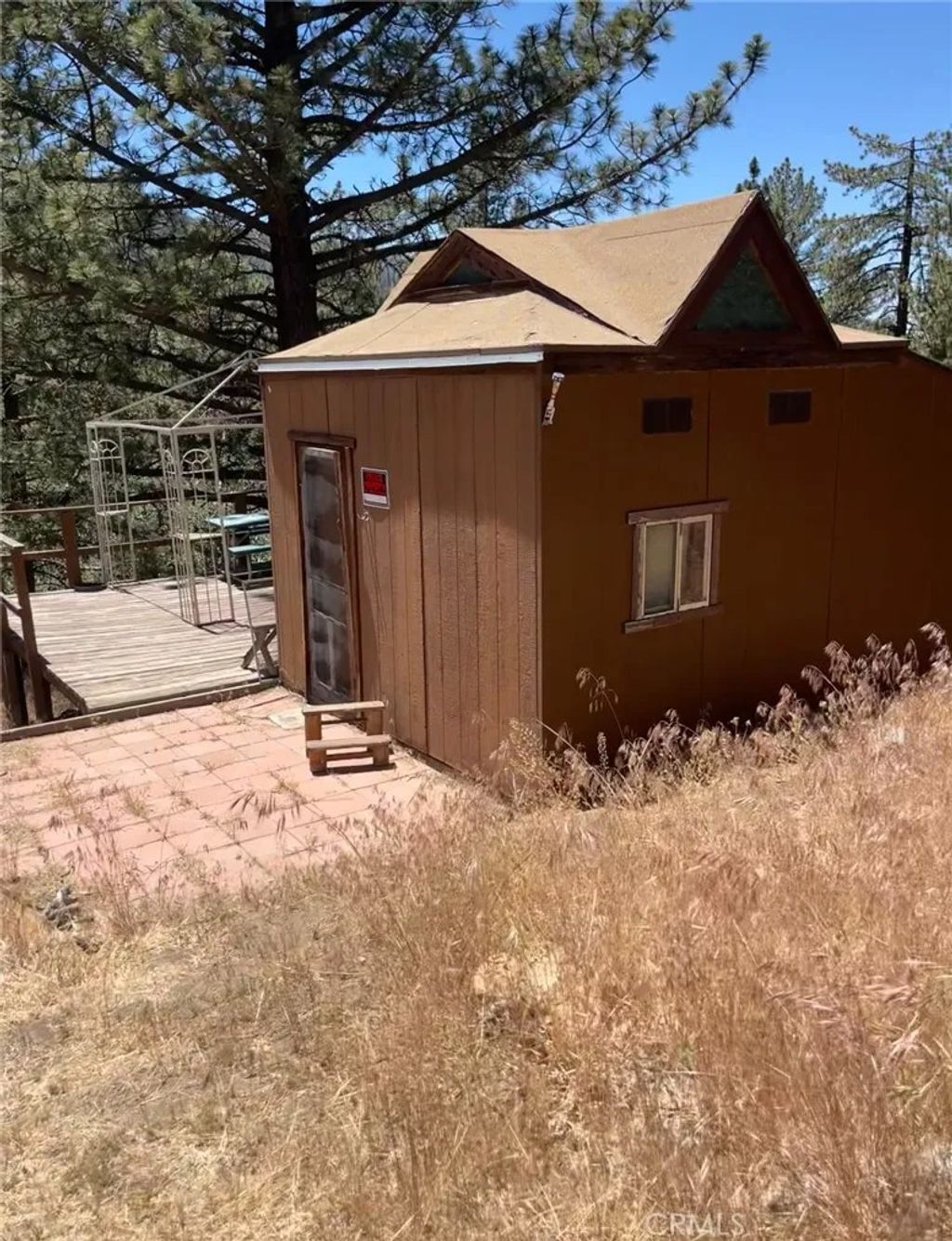 Photo of 16441 Jungfrau Way, Tehachapi, CA 93561 (MLS # DW26017813)