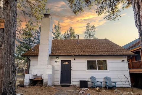 4 beds bed, 1 baths bath property at 42769 Conifer Drive, Big Bear Lake, CA 92315