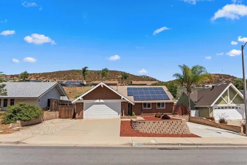 10828 Len St, Santee, CA 92071 - #: 260009365