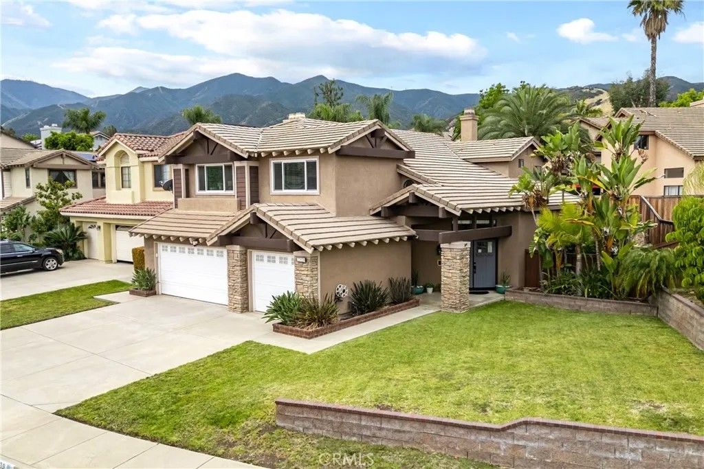 Photo of 22939 Zinnia Cir, Corona, CA 92883 (MLS # OC26093648)