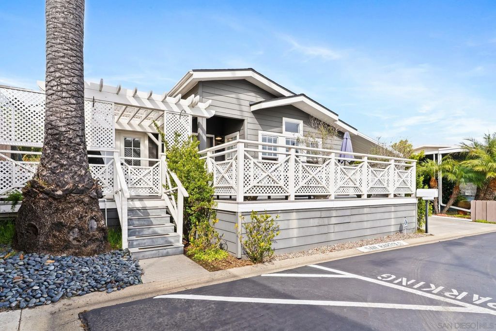 Photo of 7002 San Bartolo Street #30 St, Carlsbad, CA 92011 (MLS # 260002333)