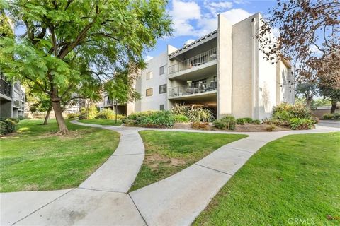 Photo of 246 E Fern Avenue #109, Redlands, CA 92373 (MLS # IG26025349)