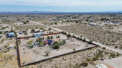 Tiny photo for 11126 Arena Road, Pinon Hills, CA 92372 (MLS # WS25231512)