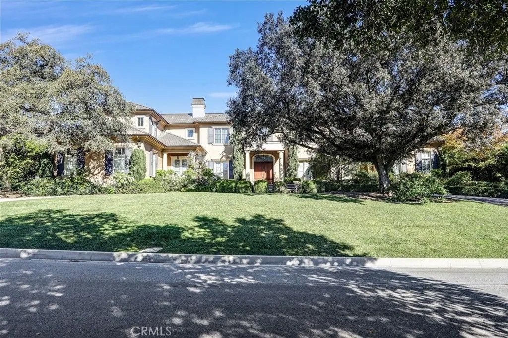 Photo of 729 Anoakia Ln, Arcadia, CA 91006 (MLS # AR26113142)