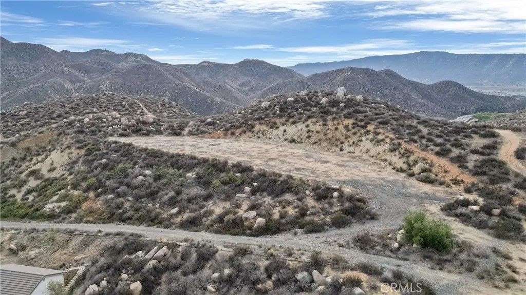 Photo of 9 Via Del Lago, Lake Elsinore, CA 92532 (MLS # IG26092022)