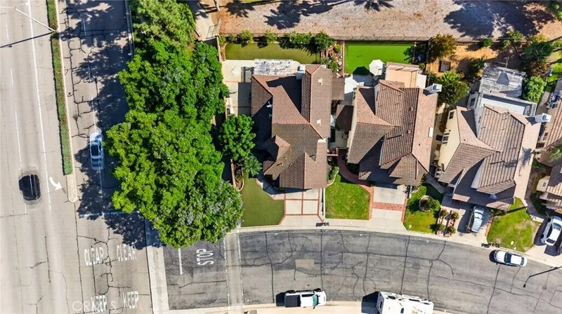 1124 Powell Drive